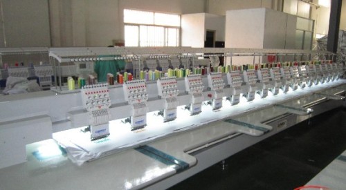 CE Proved Eighteen Heads Nine Needles Flat Embroidery Machine