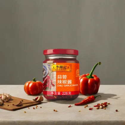 Bulk Garlic Powder & Chili Paste Sauce