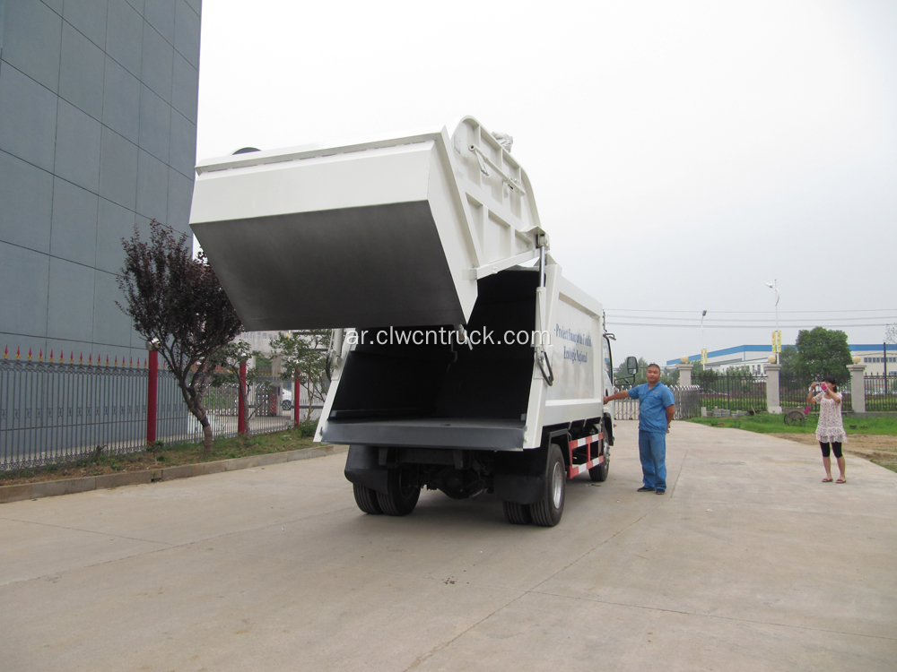 تصدير إلى أمريكا الجنوبية ايسوزو 8cbm شاحنة النفايات