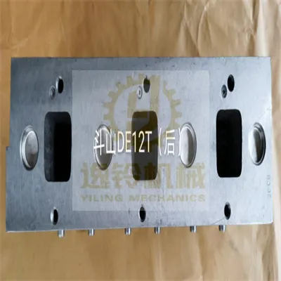 DE12T Cylinder Head for Doosan Engine Parts