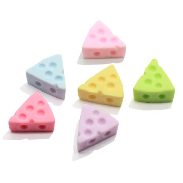New Design Triangle Simulation Resin Cheese Cake Cabochon Beads Flatback Decoration For DIY Keychain Art Decor Jewelry Making