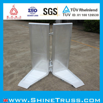 135 Degree Corner Crowd Control Barrier