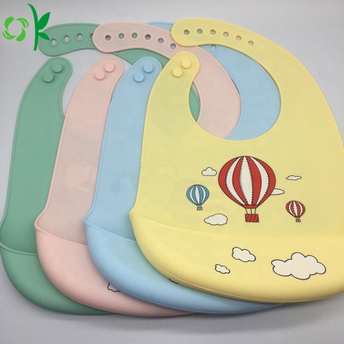 Babetes de silicone para bebês com impressão de desenhos animados personalizados OEM