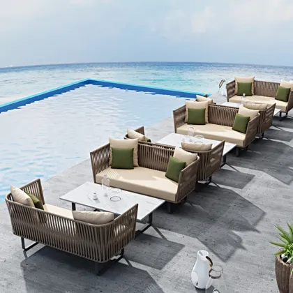 Hotel Outdoor Furniture: Courtyard Garden Rope Daybed with Cushion
