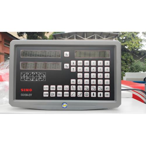 Tornio con motore ad alta precisione C6232A