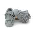 Engros tilpasset design nyfødt baby moccasins