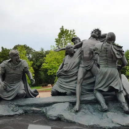 Metal bronze monument sculptures sacred sacred statues