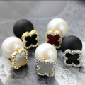 Boucles d&#39;oreilles en perles blanches Stud Wholesale