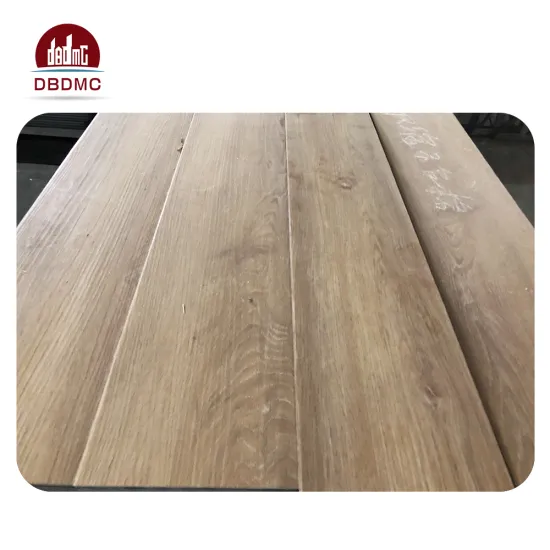 Wood Design Looking PVC Plank Flooring Self Adhesive Vinyl Tile