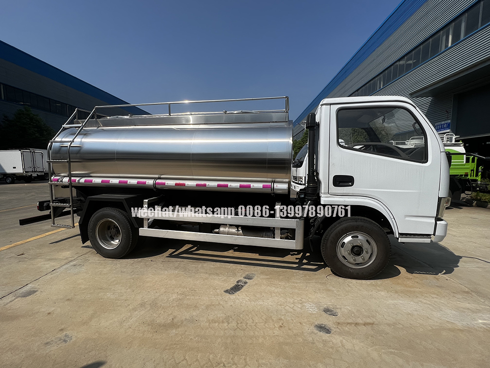 Dairy Farm Milk Tanker Truck Jpg