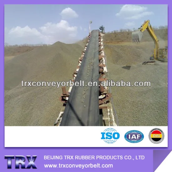 Inclined Rubber Conveyor Belts Used For Outdoor