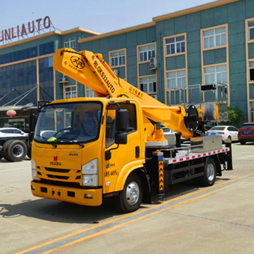 32 -метровая телескопическая воздушная транспортная машина Isuzu 32 метра