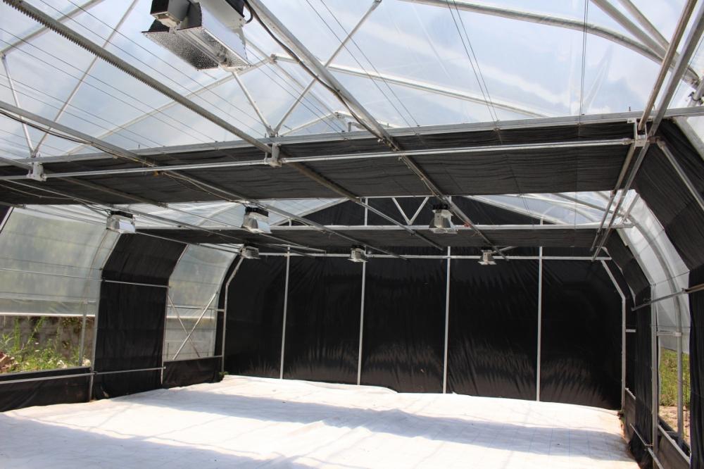 Skyplant automated medical planting greenhouse