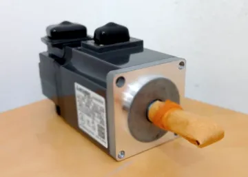 HF-KP13 Mitsubishi HF-KP series 100w brushless servo motor