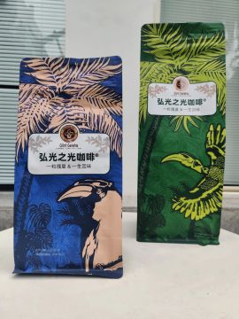 Glint Light Geisha Coffee Beans