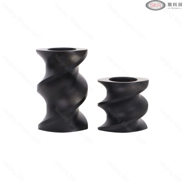 Extruder screws made of black oxide film (blackened threaded blocks)