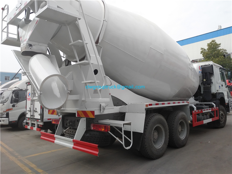 Howo 6x4 Mixer 3