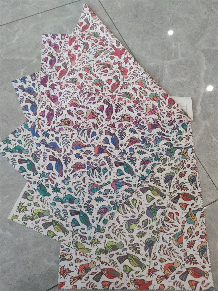 Tissus de la soie en argent de la chenille Chenille Silver Silk Fabrics