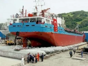 Large tug launching or landing ship airbag