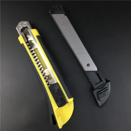 Cheap art utility knife box cutter knife 18mm