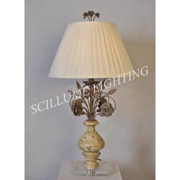 2013 new iron flow wood base desk lamp with fabric shade