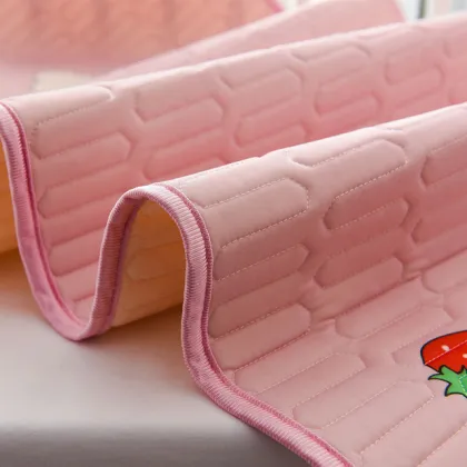 Factory Supply Crib Bedding: Custom Latex Ice Silk Summer Cooling Mat for Babies