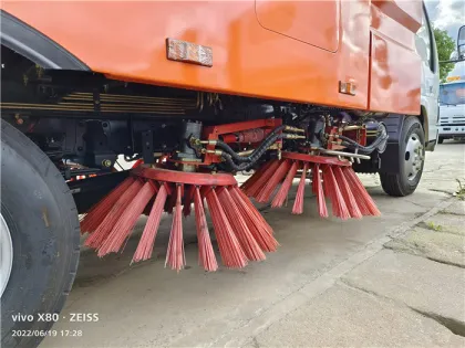 ISUZU 4m3 Road Sweeper Truck