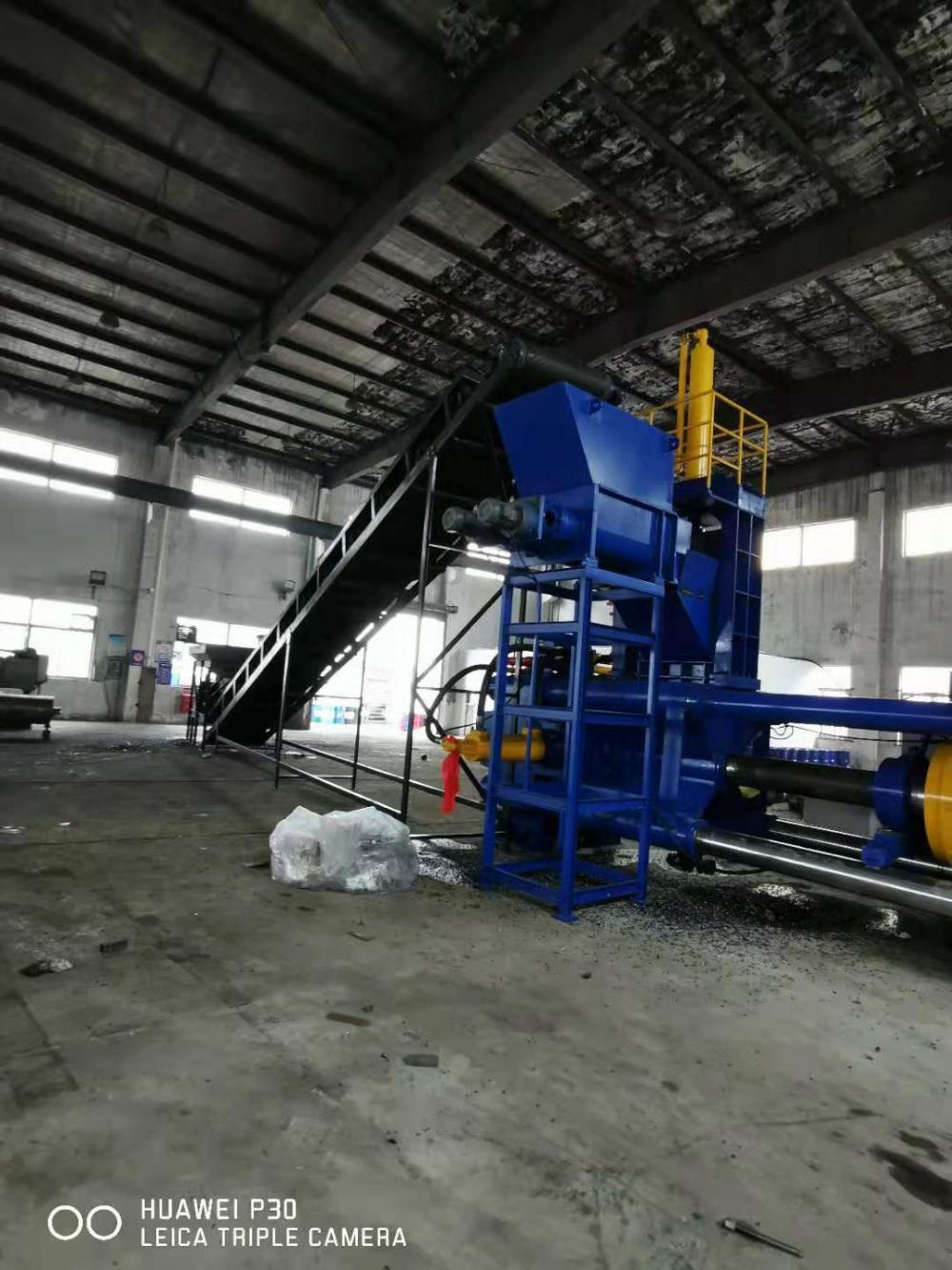 1250ton Horizontal Steel Scrap Metal Chips Iron Briquetter