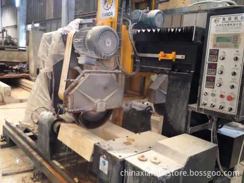 Manufacturer of Marble and Granite Baluster Making Machine