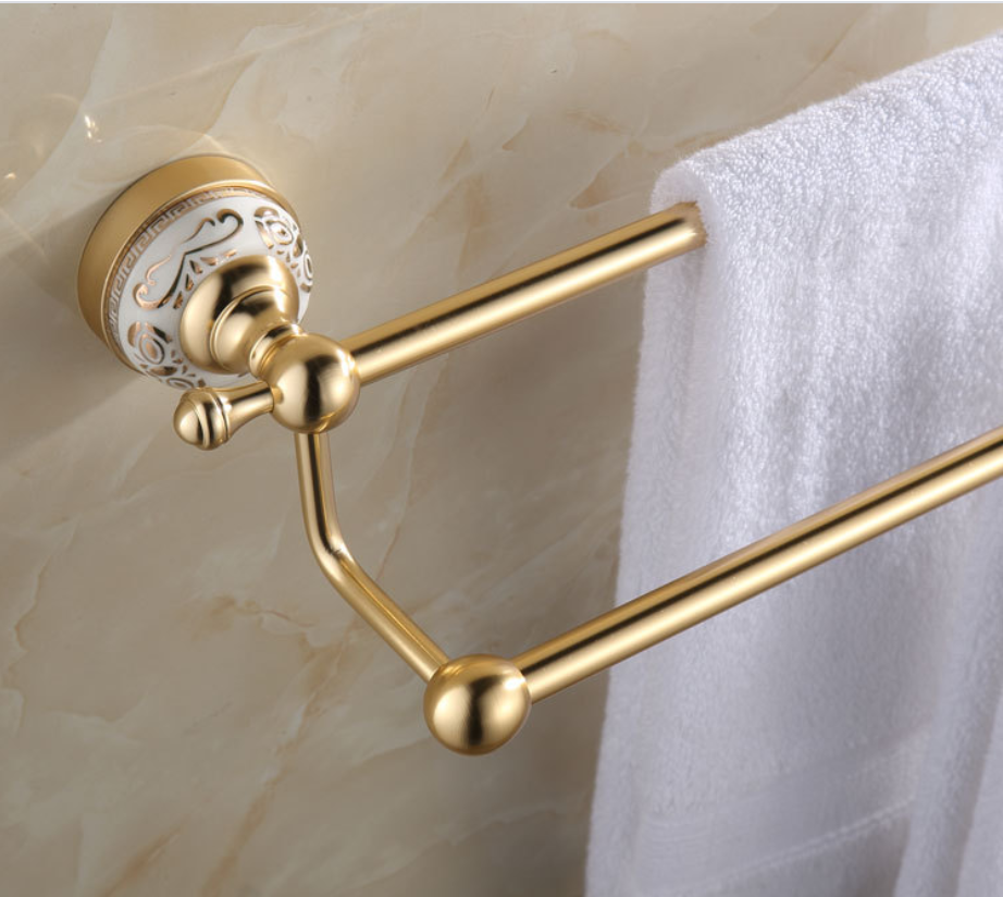 Accesorios de baño de inodoro de aluminio dorado de alta calidad Juego de accesorios de baño