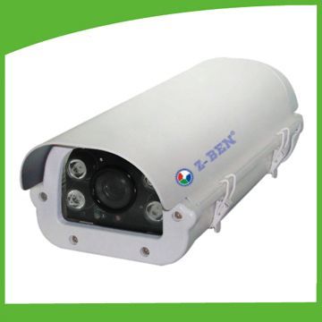 Dynamic Noise Reduction Camera with 650TVL High Horizontal Resolution and 100m IR Distance