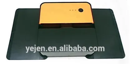 Rechargeable automatic floor cleaner