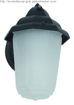 LO009 Outdoor Lamp