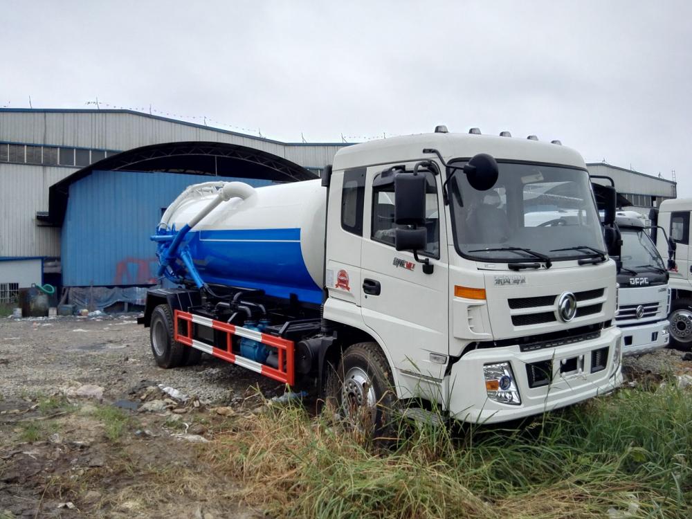 وضع محرك Dongfeng 4CBM Sewage Truck 4 * 2