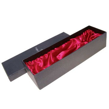 2014 long lid and base box with satin insert