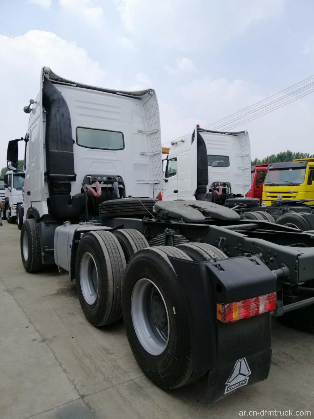 6 * 4 تستخدم جرار howo SINOTRUCK جرار شاحنة