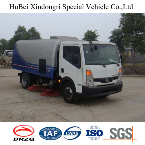 5CBM Nissan Road Sweeper Truck Machine