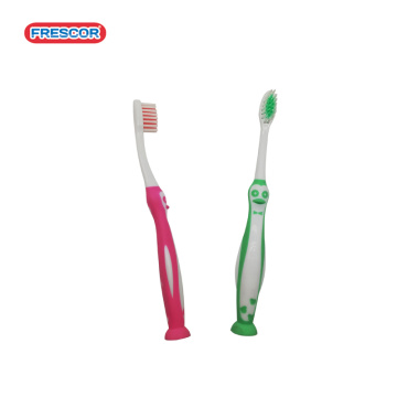 Use escova de dentes infantil de nylon natural
