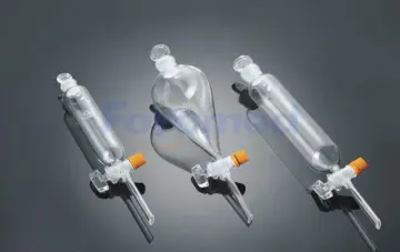 Glass Separatory Funnels in Cylindrical Shape with Graduations