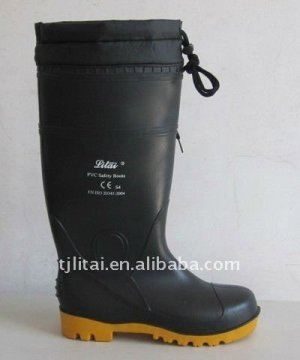 cold-resistant PVC safety boots with fur lining