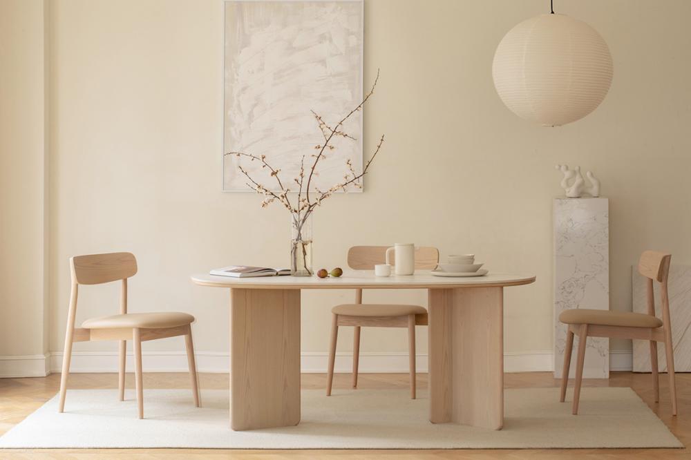 Walden Dining Table and Chairs