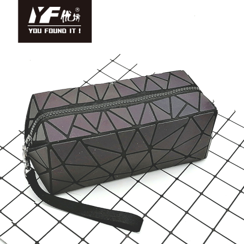 GEOMETRIC NOCTILUCENT PU Hand Bag Clutch Bag