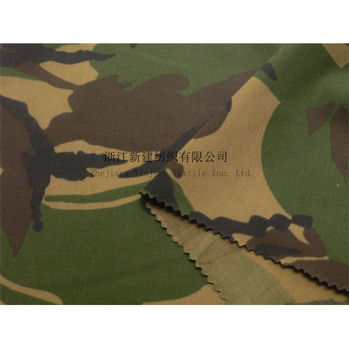 Tela de camuflaje militar CVC Woodland con impermeable