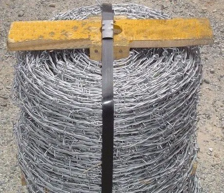 Durable Pvc Coated Galvanized High Tensile Strength Barbed Fence Wire For Government Buildings