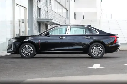 Brand New Hongqi H5 Hybrid Electric Vehicle: The Latest Executive Car Release