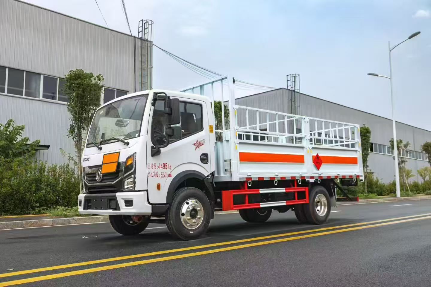 Durable Transmission Van for Special Applications