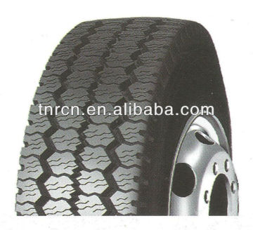 Truck tire DOUBLE STAR DSR865