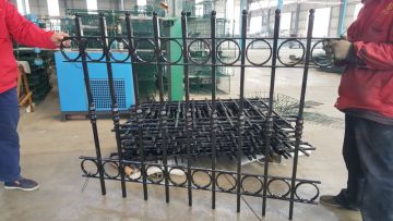 Solid Fence Vertical Solid Bar con anello tondo
