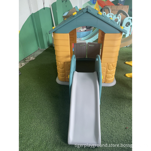 Indoor Plastic Slide for Kindergarten and Home Play