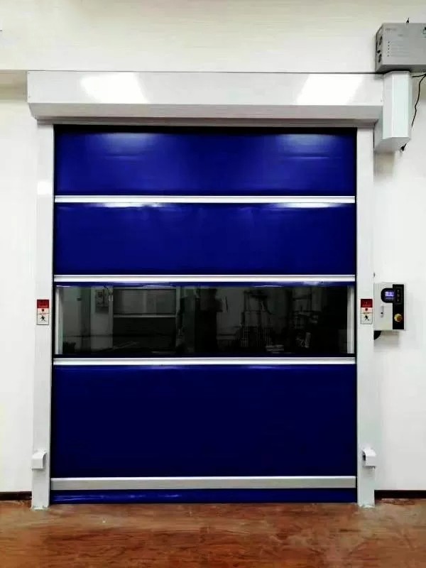 Quickly Rolling door used in smart garage